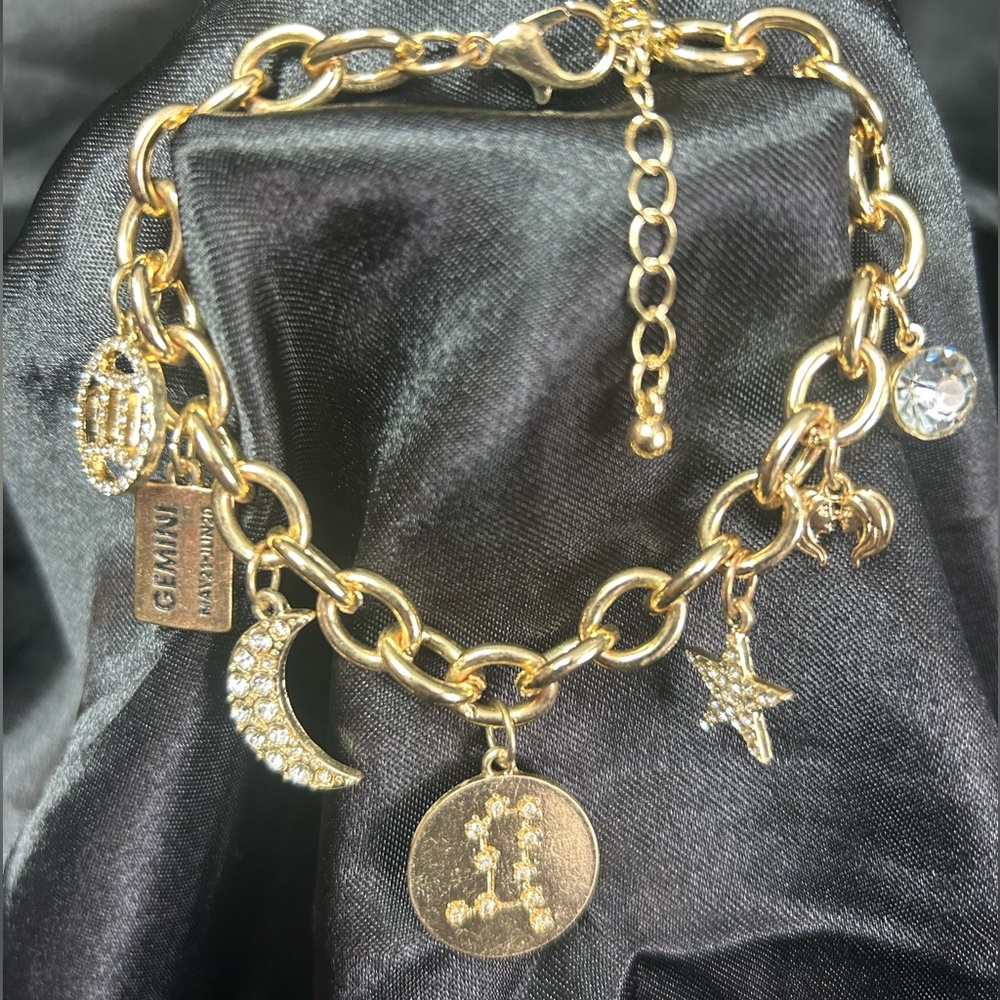 Zodiac Sign Charm Bracelet Gemini